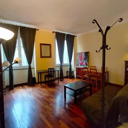 Charming Piazza Delle Erbe Gem Διαμέρισμα
